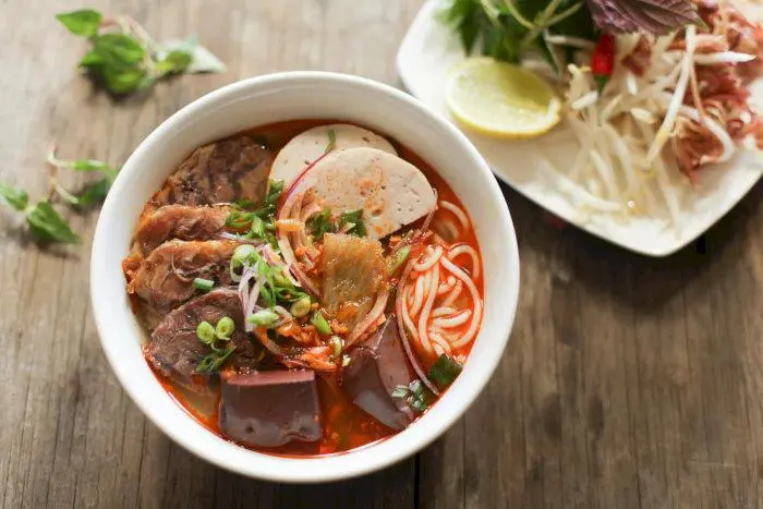 Bún bò Huế